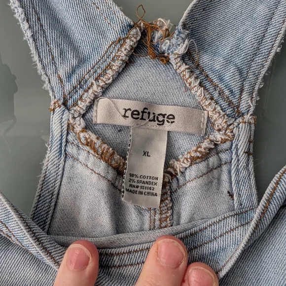 refuge Light Blue Distressed Denim Overalls - XL - Picture 6 of 11